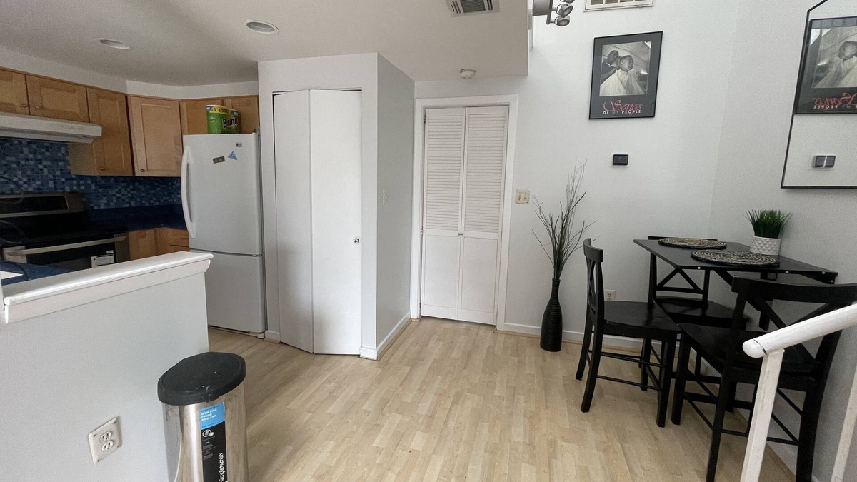 Northeast Condo | Spacious DC Home w/ FREE Parking in gated community