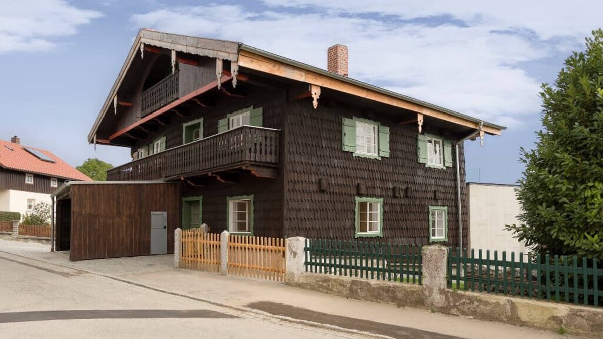 Bad Griesbach im Rottal Apartment | Spacious vacation apartment with a wonderful view of the Rottal valley