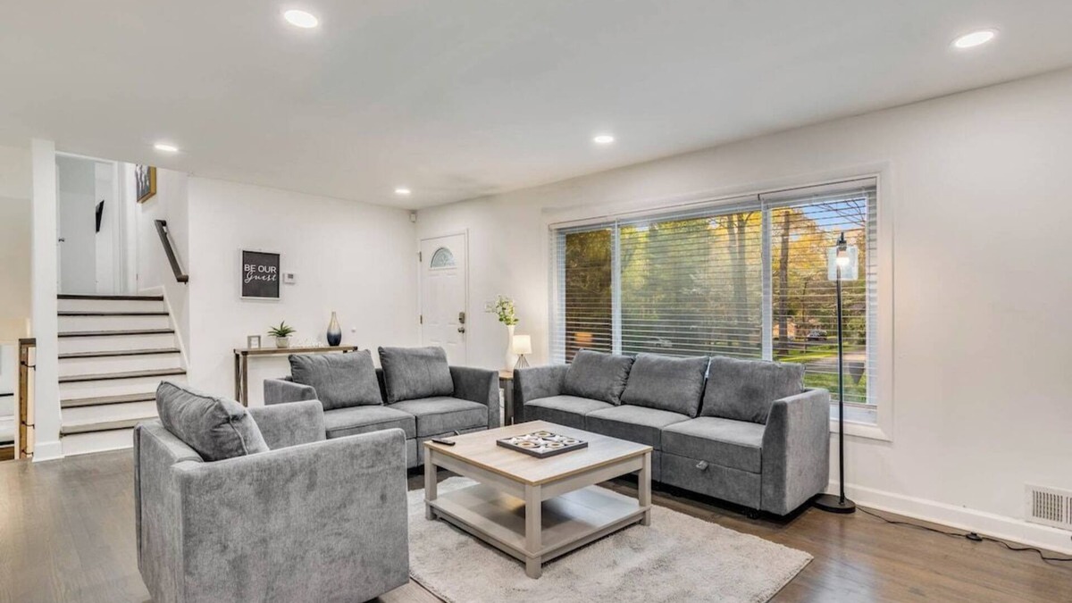 Belvedere Park House | Spacious Decatur Home Sleeps 12, Work-Ready