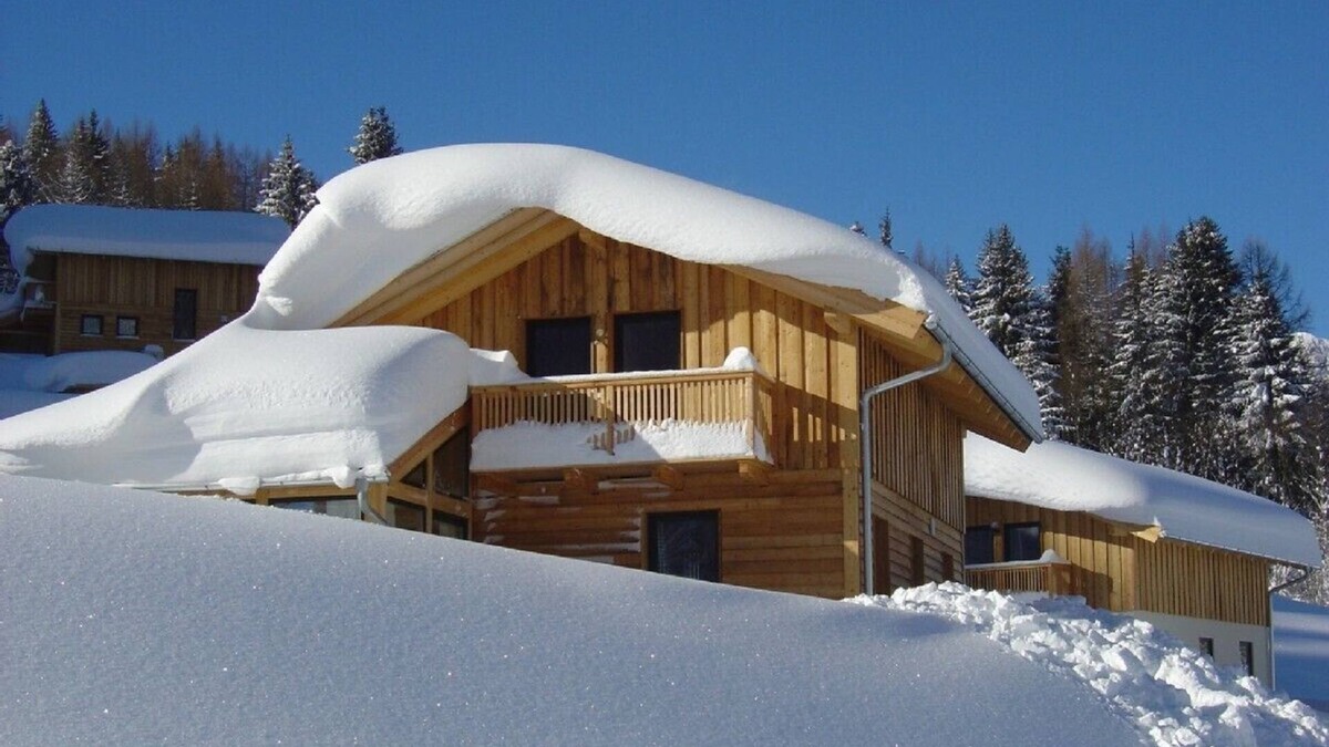 Annaberg im Lammertal Ski Chalet | spacious detached holiday house with winter garden