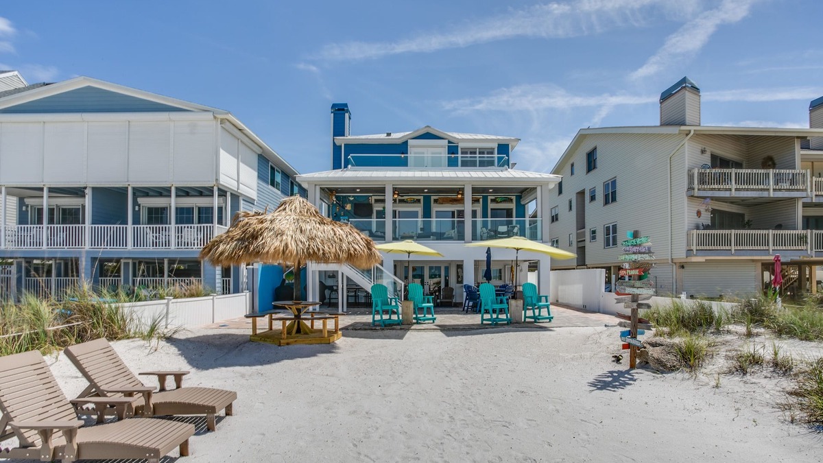 Indian Shores House | Spacious, Direct Beach Front 6-Bedroom House in Peaceful Indian Shores