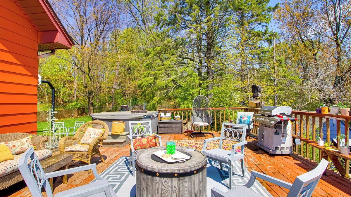 Duluth House | Spacious Duluth Home ~ 4 Mi to Lake Superior!
