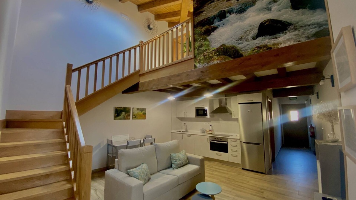 Mogrovejo Apartment | Spacious Duplex Apartment