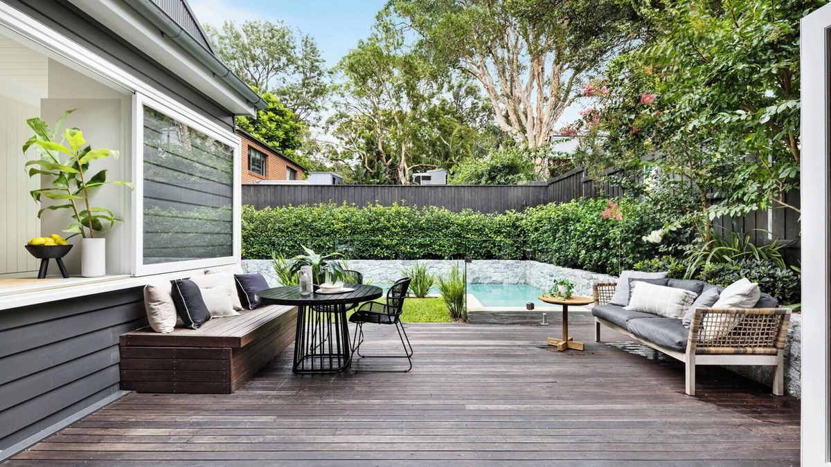 Lilyfield House | Spacious entertainer with heated pool. City fringe, short walk to fireworks view