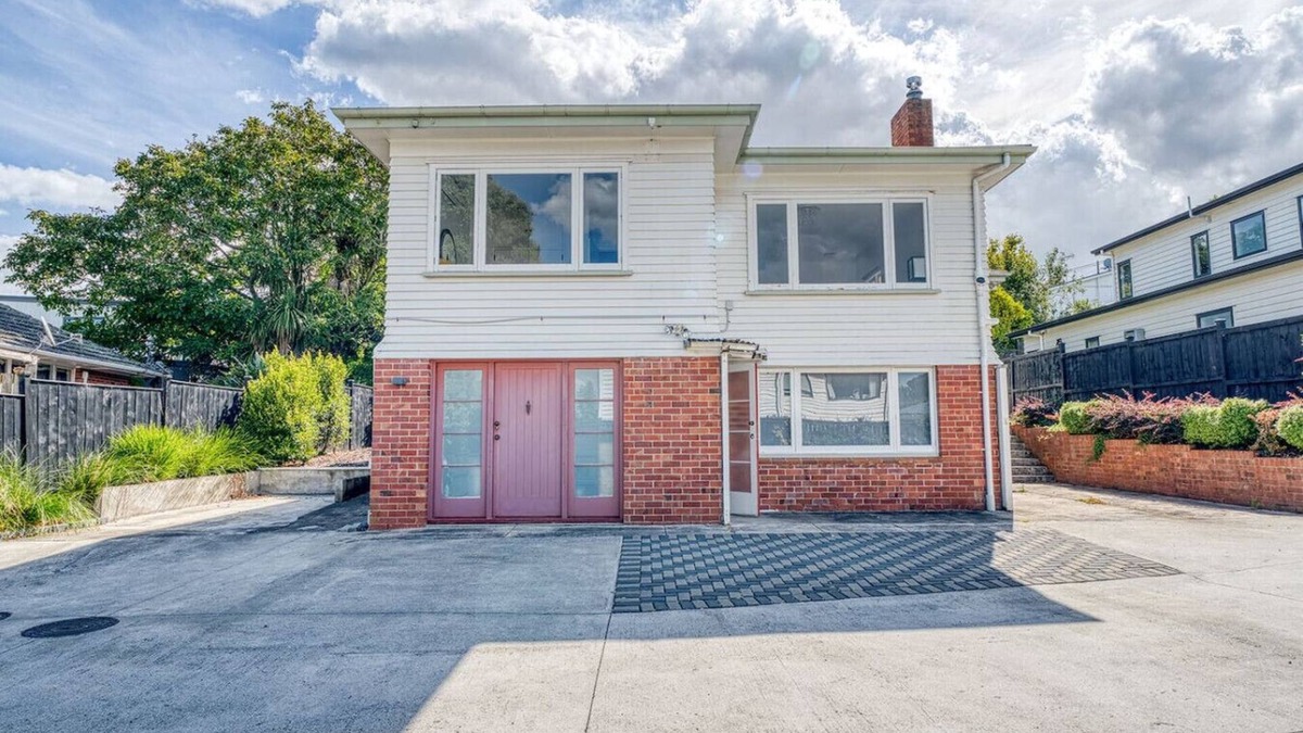 Epsom House | Spacious Entire Home in Epsom