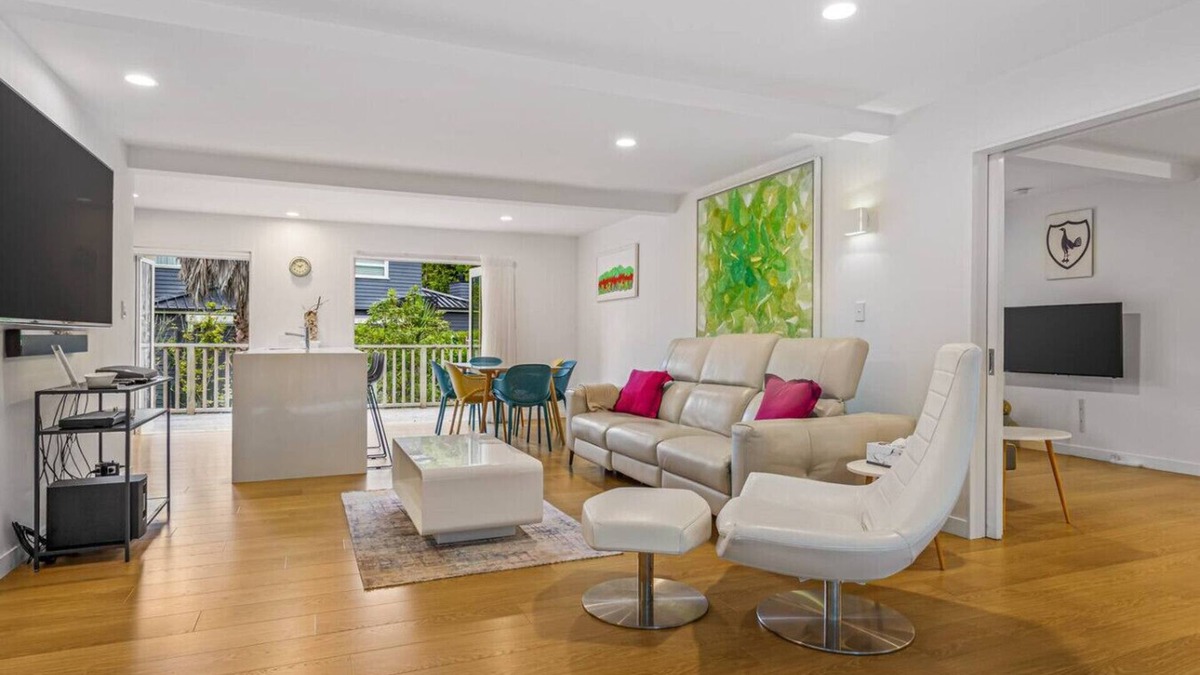 St. Heliers House | Spacious Executive Home