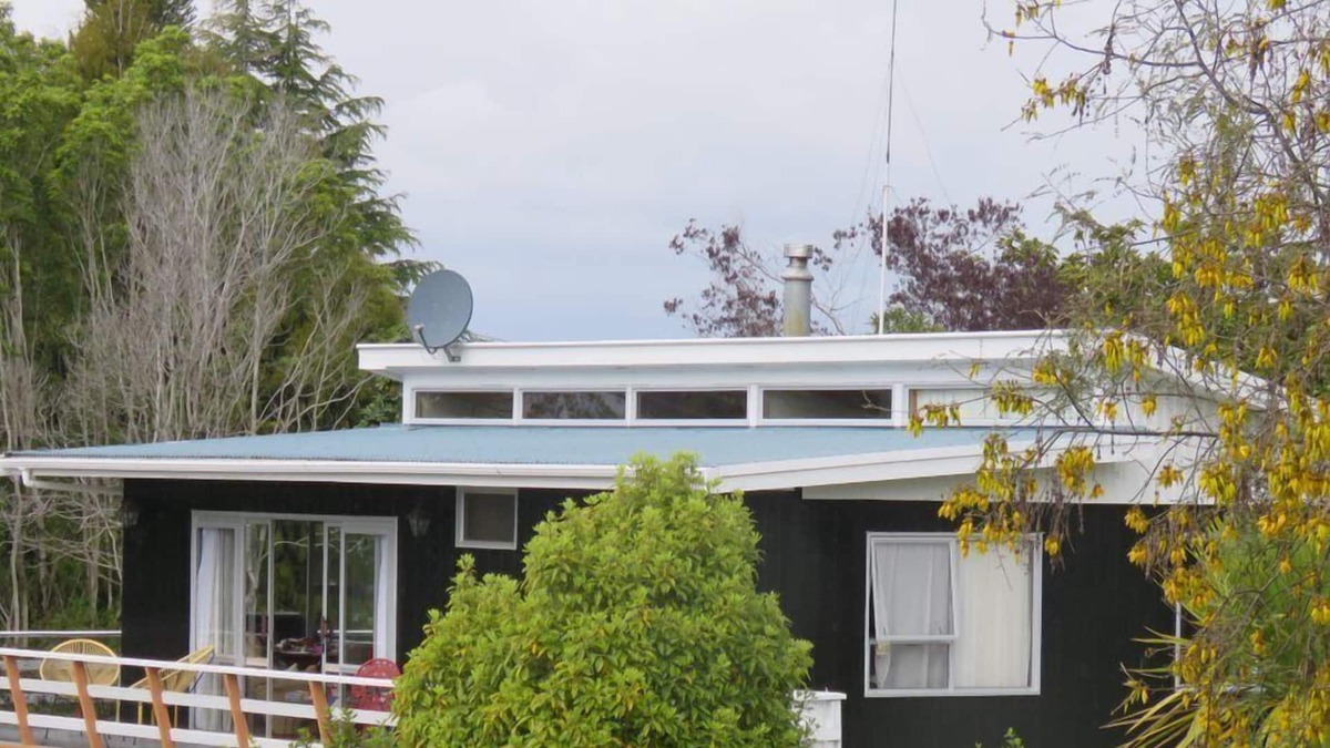 Omori Cottage | Spacious Family Bach - Omori Bach