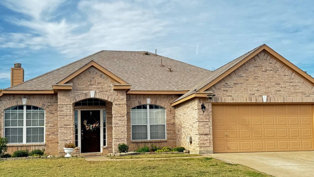 Grand Prairie House | Spacious Family-Friendly HousenFree cancelation.