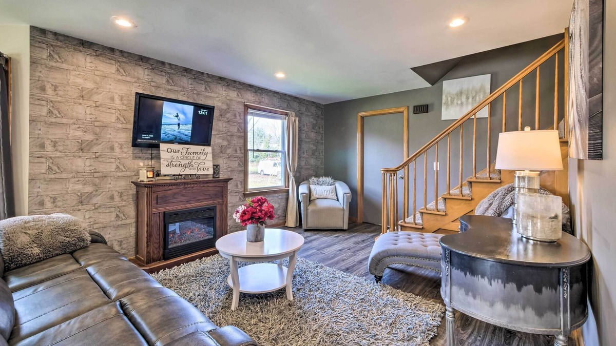 Massillon House | Spacious Family-Friendly Home in Massillon!