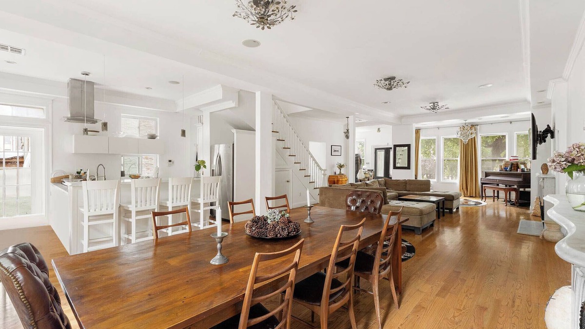 Clinton Hill House | Spacious Family-Friendly Getaway—Sleeps 10, 5 Bedrooms, 3.5 Bath