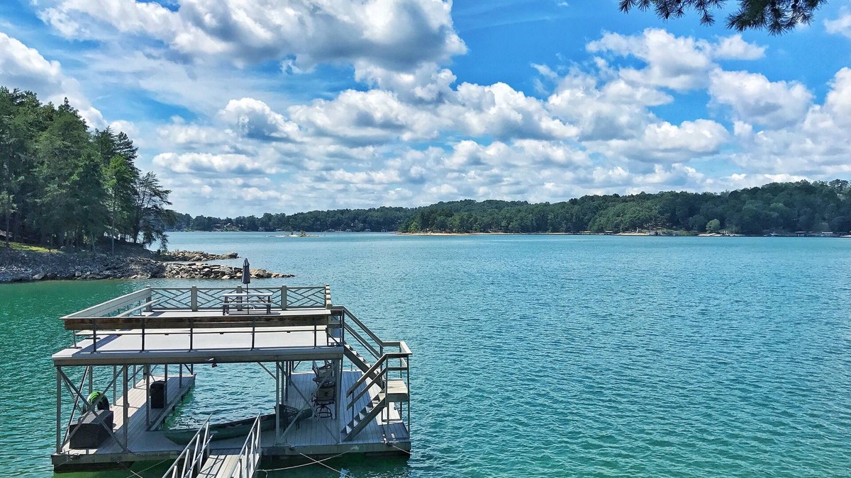 Cumming House | Spacious, Family-Friendly Lake House Retreat w/a Private Large 2-Story Dock