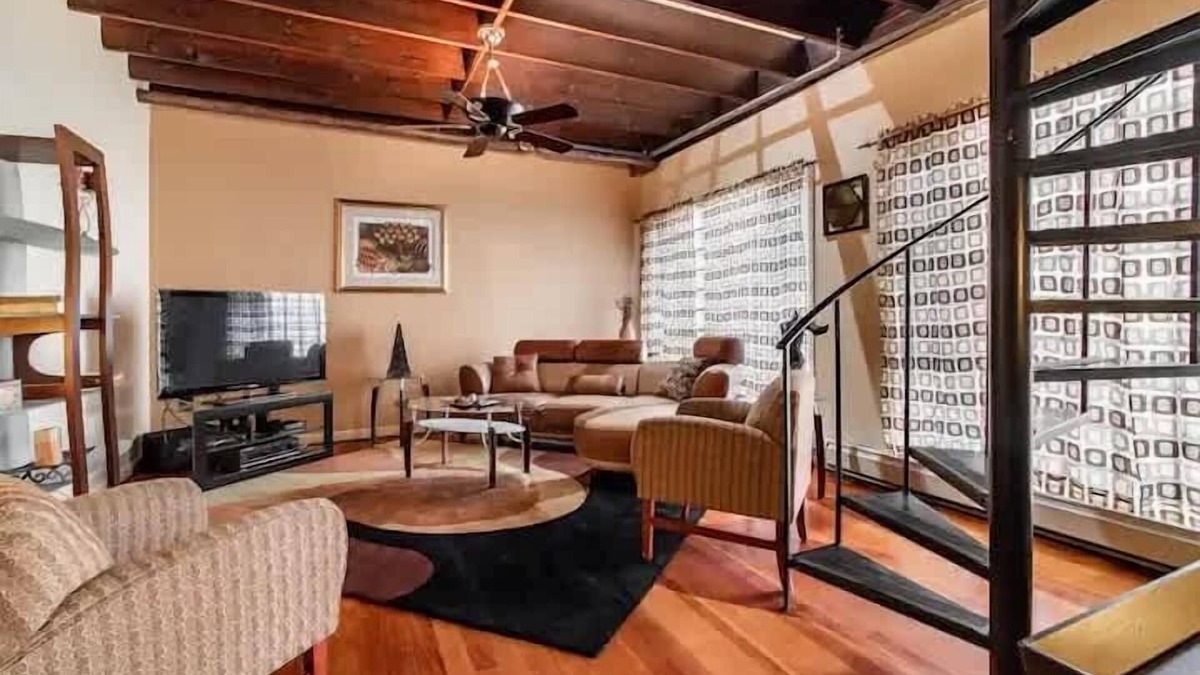 Hough House | Spacious Family Getaway - Near Cleveland Clinic