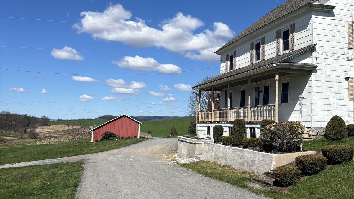 Rebuck Other | Spacious farmhouse on working PA family farm. Close to AOAA park and Knoebels!