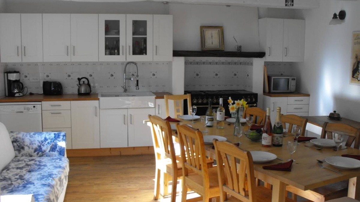 La Gree-Saint-Laurent House | Spacious family holiday gîte. Country side, Brocéliande, Médiévale Josselin