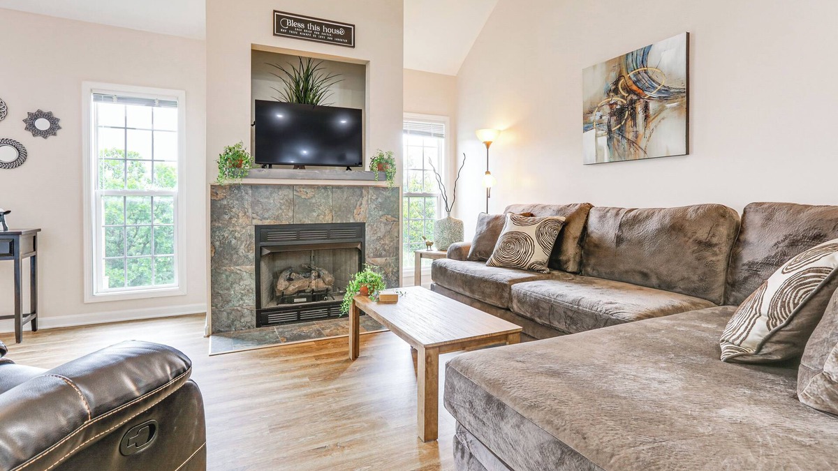 Frankfort House | Spacious Frankfort Retreat on Bourbon Trail!