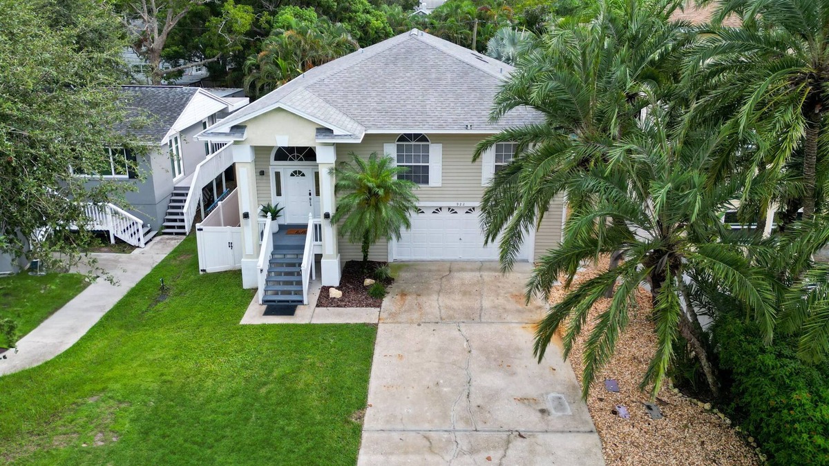 Ozona House | Spacious full remodeled luxury retreat w/Private pool, golf cart, movie theater