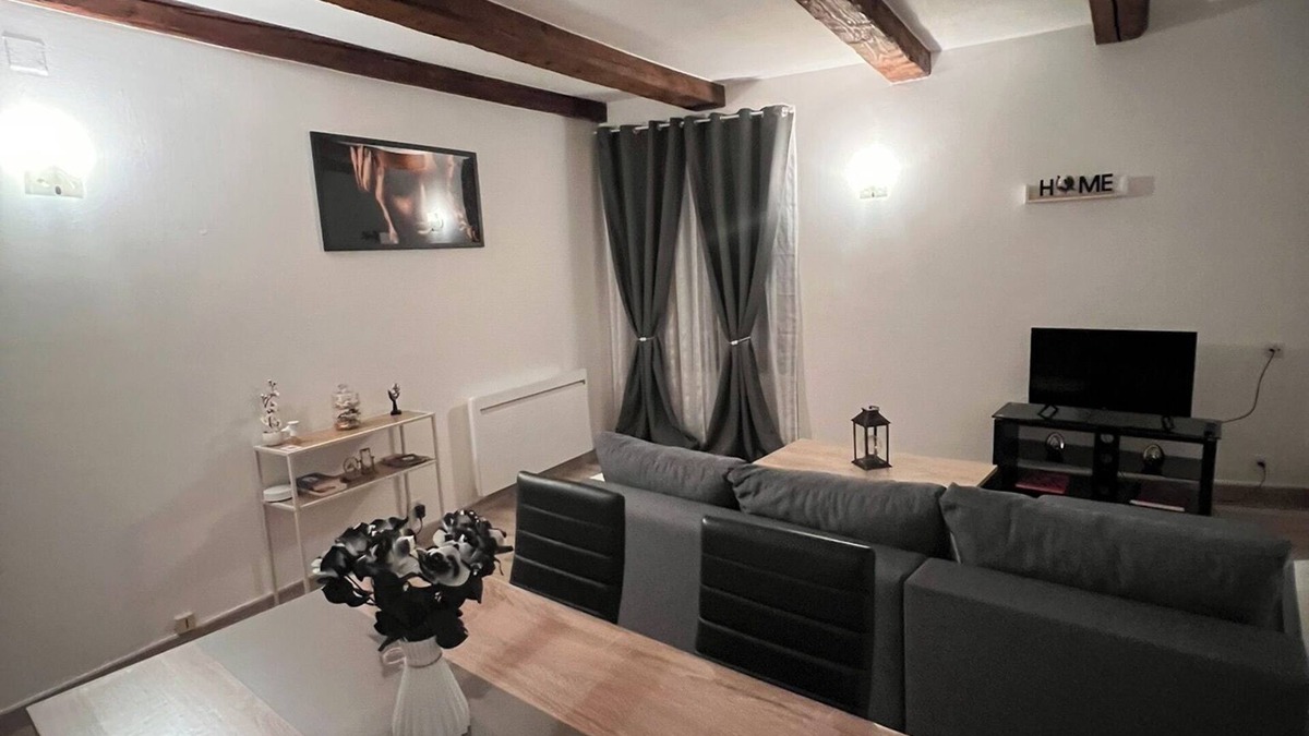 Grandvillars Apartment | Spacious, fully-equipped accommodation