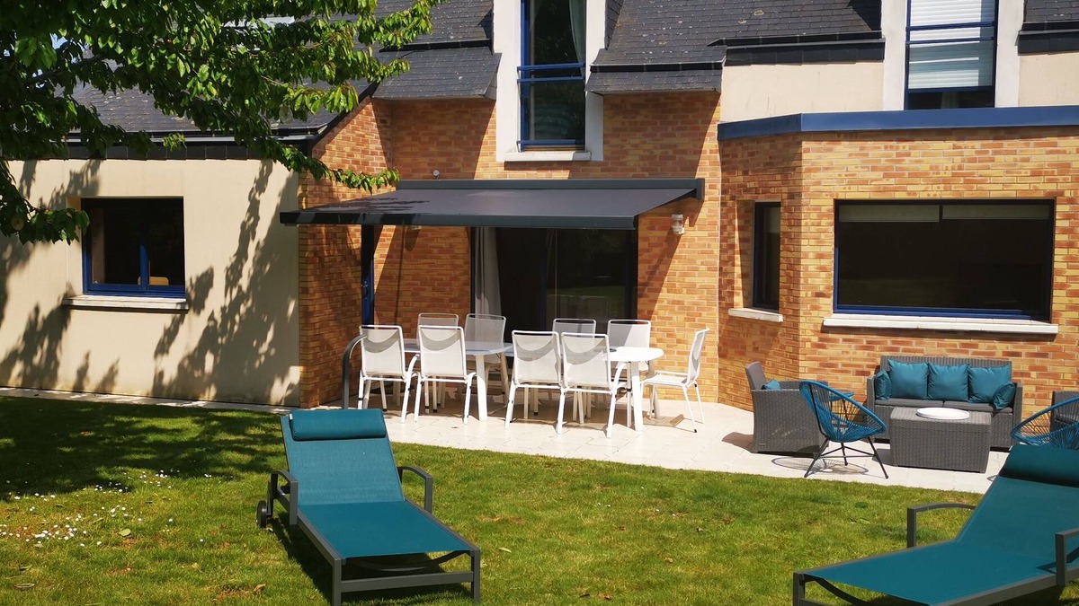 Dinard Villa | Spacious, fully-equipped house in Dinard