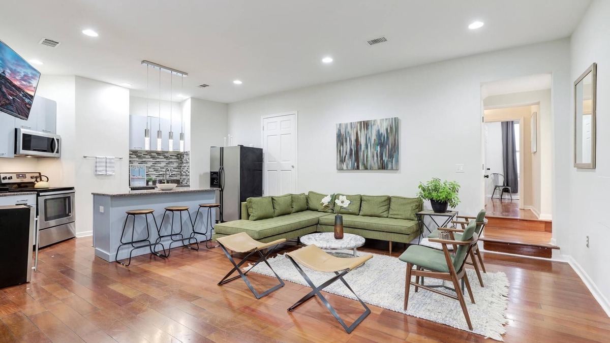 Eckington Other | SPACIOUS GARDEN OASIS IN THE HEART OF DC! WALKABLE TO IT ALL!