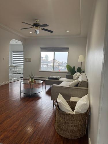 Fleetwood Apartment | Spacious Getaway in Surrey