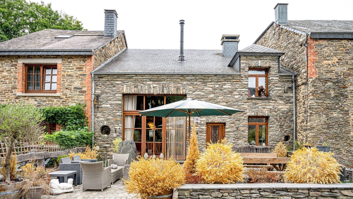 Membre House | Spacious holiday home in Vresse-sur-Semois with terrace