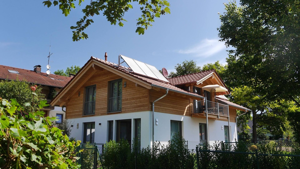 Utting am Ammersee House | Spacious holiday home - walk to the lake - sauna - Utting am Ammersee