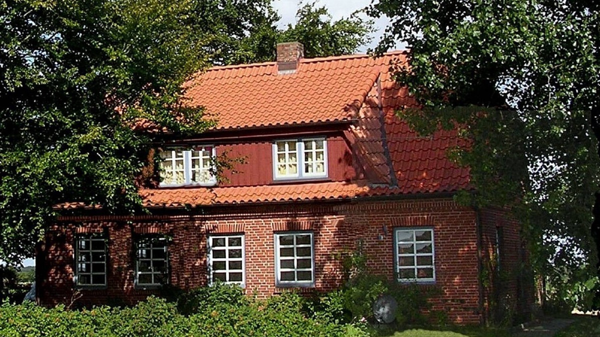 Steinbergkirche House | Spacious holiday home with panoramic views over the Baltic Sea - secluded location with large garden
