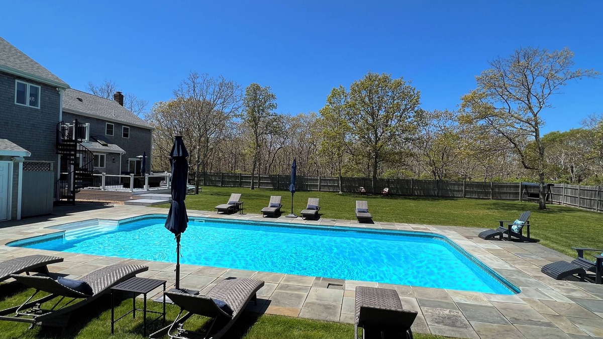 Edgartown House | Spacious home for entertaining, centrally located to beach, ferry, and airport.