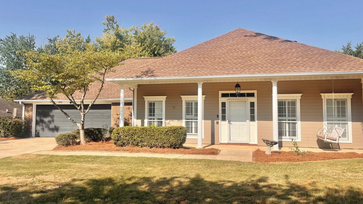 Tupelo House | Spacious Home in Central Tupelo