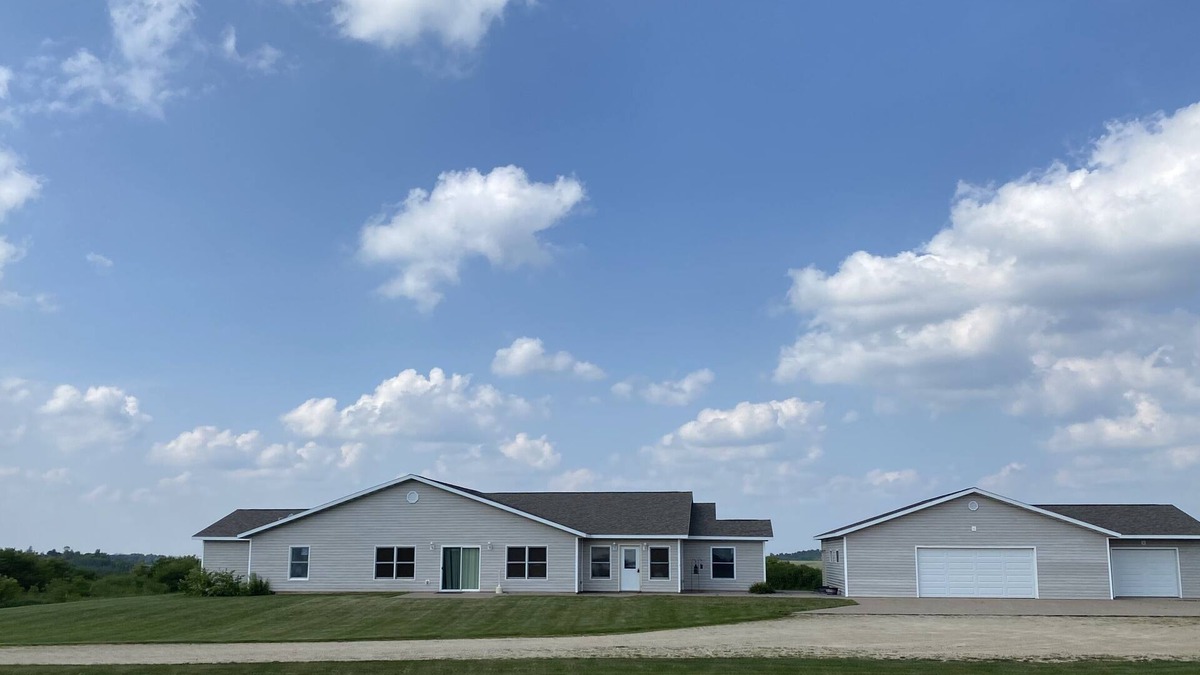 Viroqua House | Spacious Home in the Driftless
