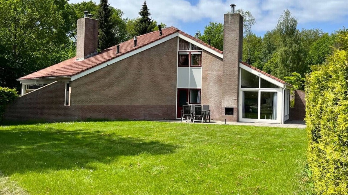 Zwiggelte House | Spacious home in Zwiggelte