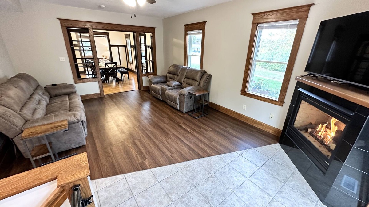 Shorewood House | Spacious Home near Lake Minnetonka & Downtown Excelsior