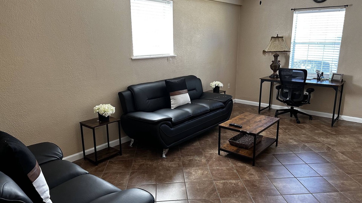Park Forest - LA North House | Spacious home/outdoor area minutes from Amazon Center, LSU, SU, downtown & mall