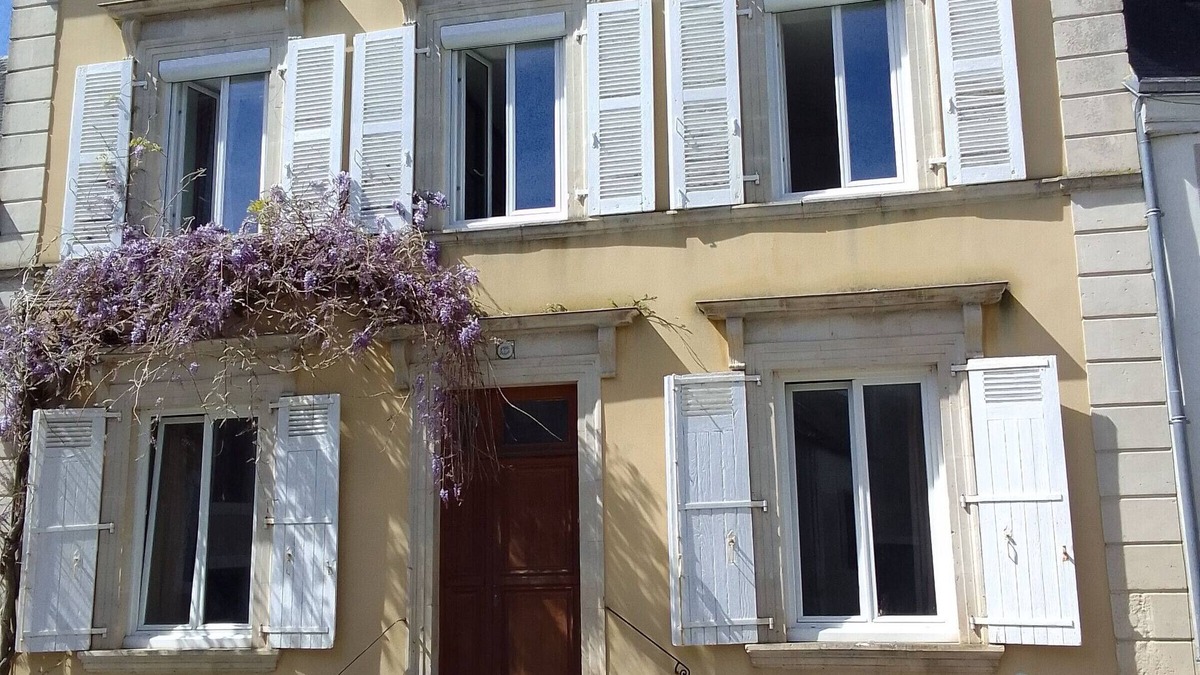 Rouesse-Vasse Cottage | Spacious home with park and WIFI, near Le Mans