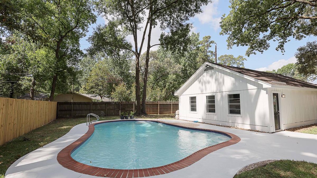 Spring House | Spacious home with private pool-minutes from The Woodlands TX