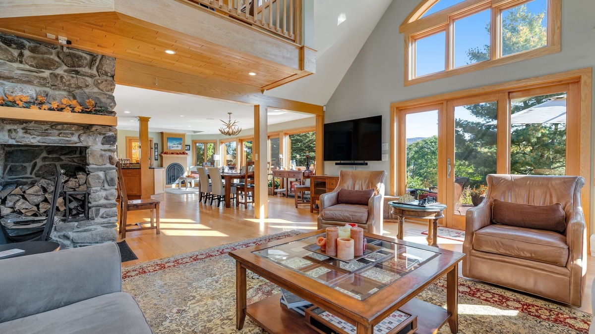 Stowe Hollow House | Spacious home with sweeping vista views, game tables & hot tub - close to skiing