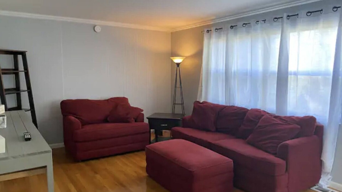 Acton House | Spacious Home with Huge Backyard