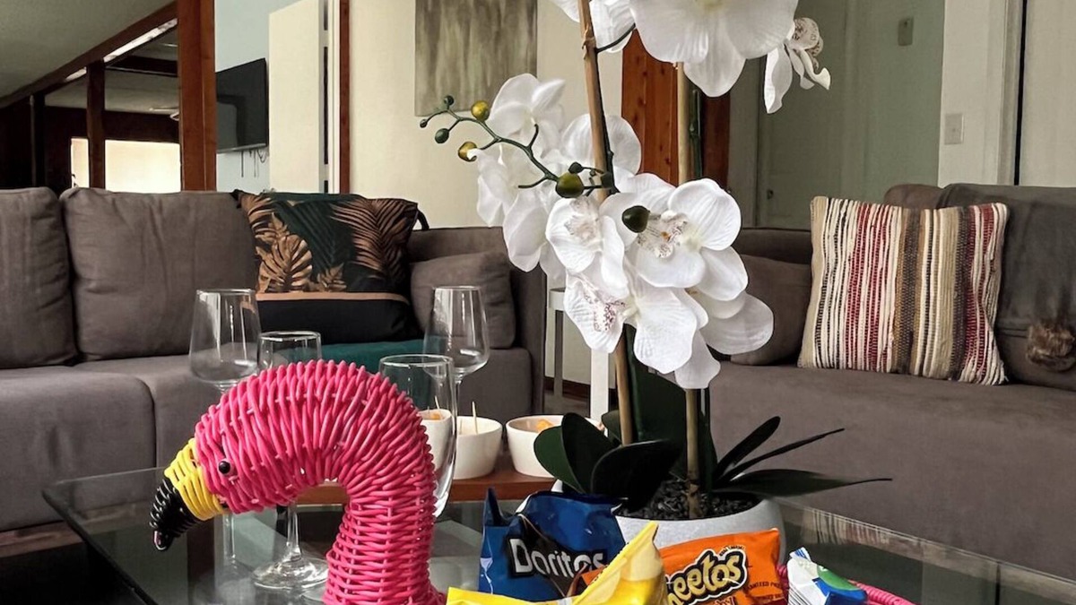 Central Oakland Park House | Spacious home with kids Playroom 3Bedrooms Wifi Parking close to beach