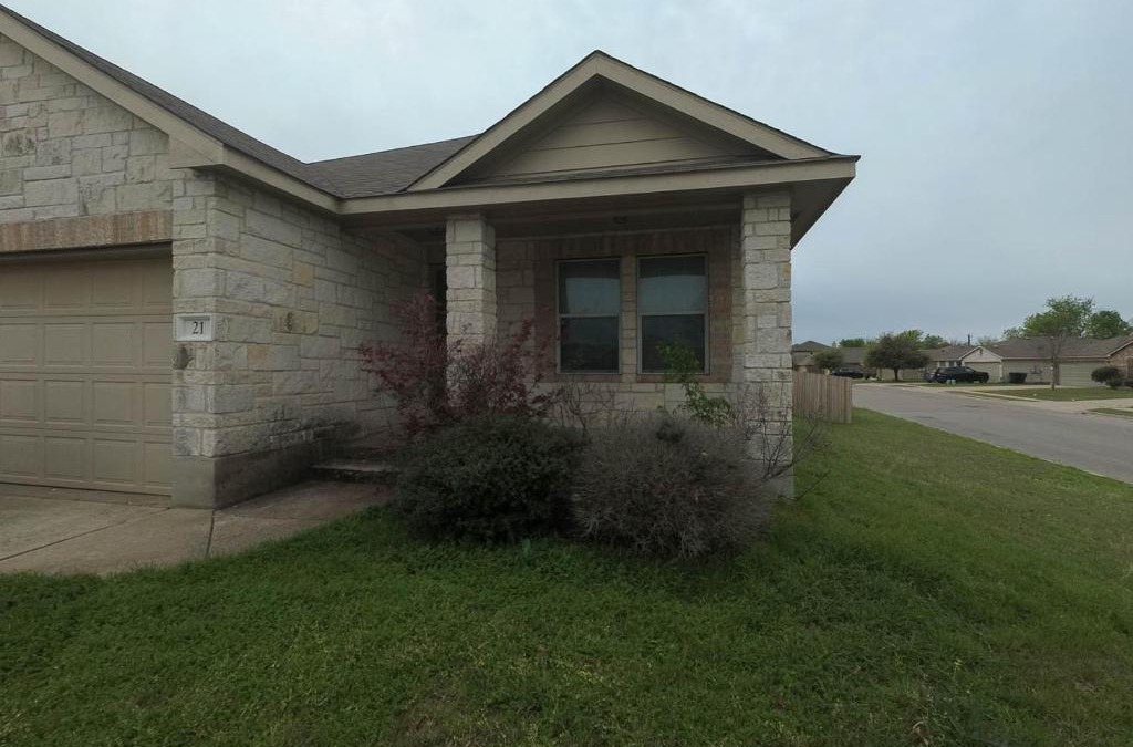 Temple House | Spacious home with WiFi/AC