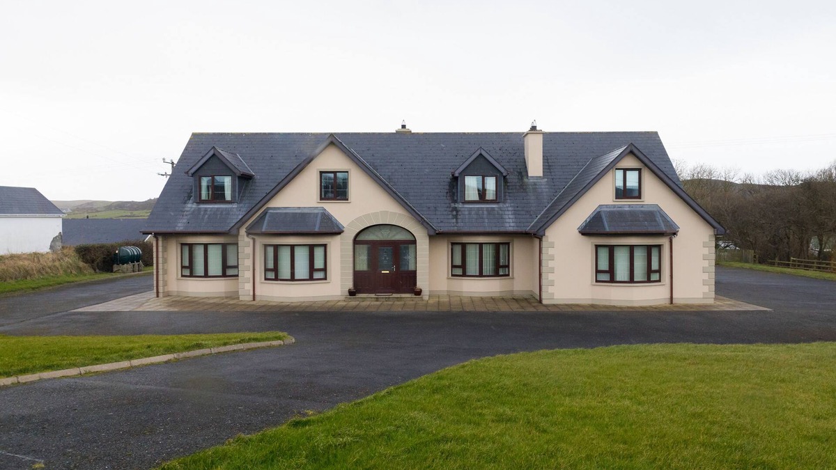 Malin House | Spacious House in beautiful Malin Head