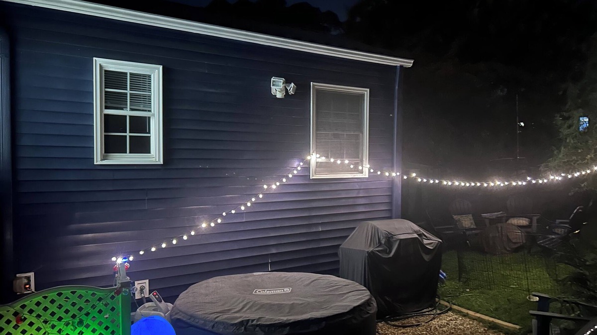 Roanoke House | Spacious house in charming Roanoke with AC, WiFi this home can sleeps 6-8