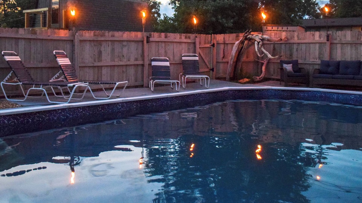 Charlotte Park House | Spacious house in enjoyable Nashville w/Pool & 15 Min to Downtown