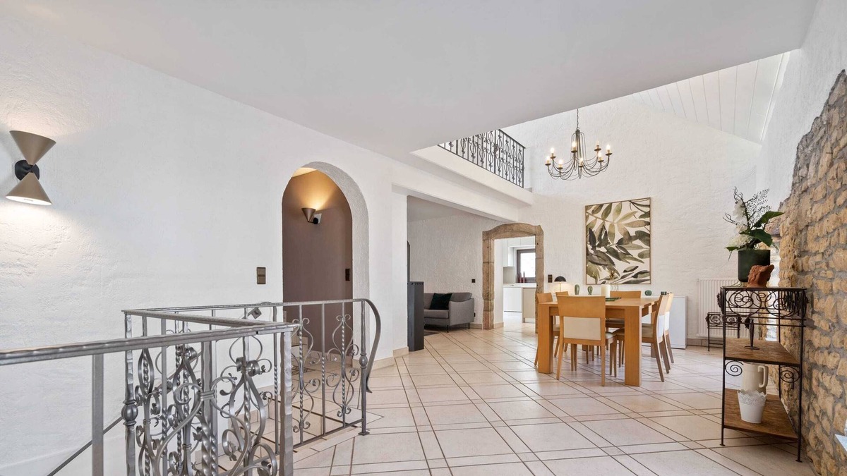 Kehlen Apartment | Spacious House in Kehlen ID182
