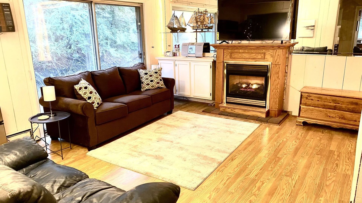Orchard Park House | Spacious House short walk to Bills Stadium