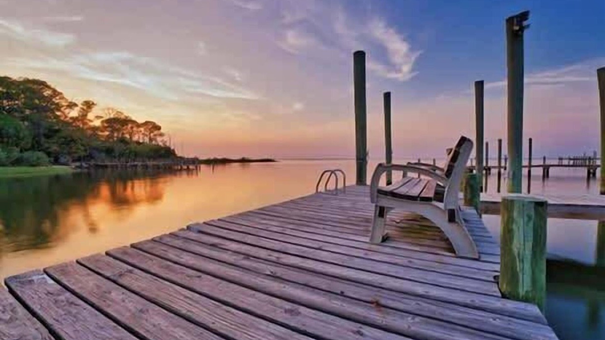 Plantation House | Spacious house- Deep Water Dock, Pool.