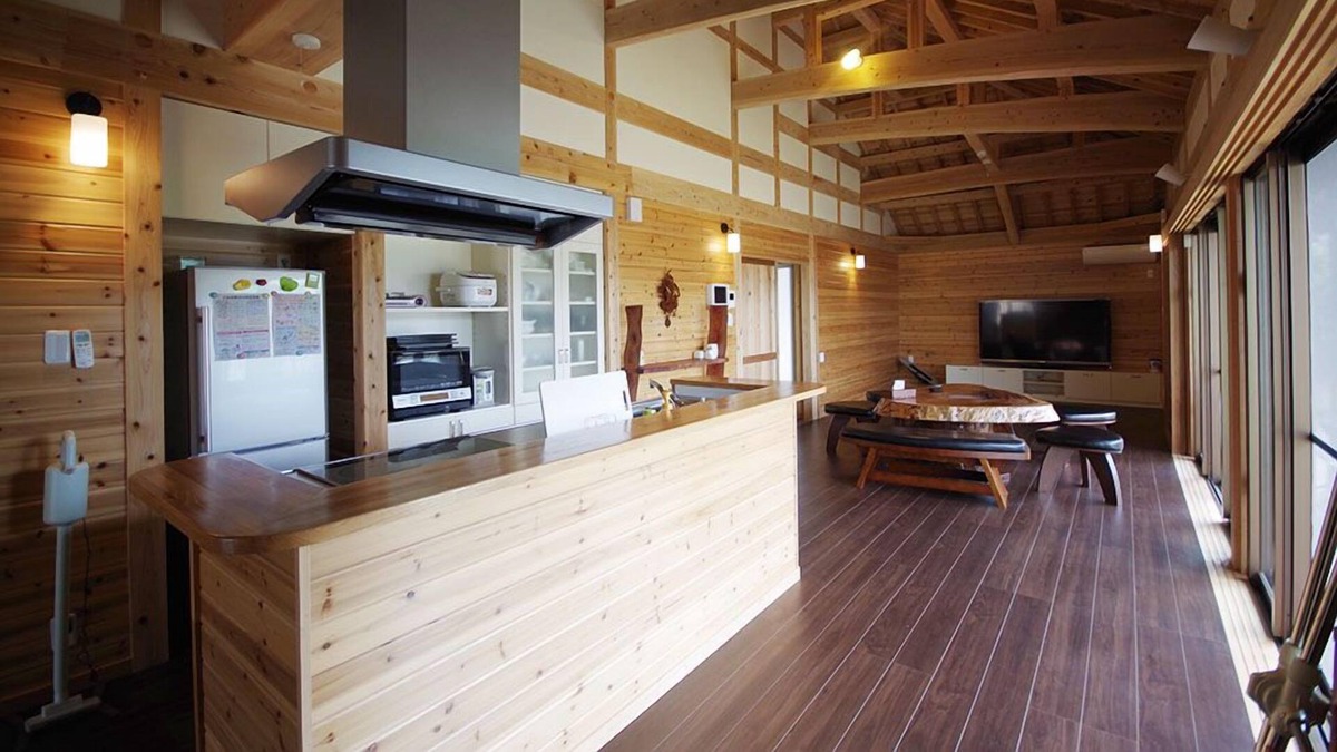 Miyara House | Spacious house with jacuzzi, 3 minutes walk to Miyara Kaigan