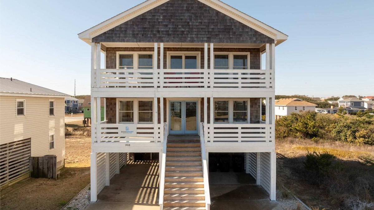 Kill Devil Hills House | Spacious KDH Getaway w/Views, Near Beach & Shops