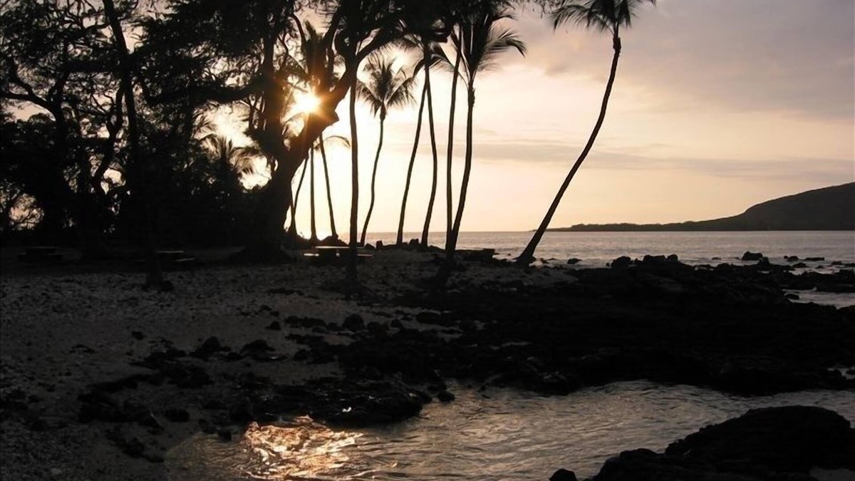 Honaunau-Napoopoo House | Spacious Kealakekua Bay Home with 4-bedroom bay home: Enjoy Quiet rejuvenation