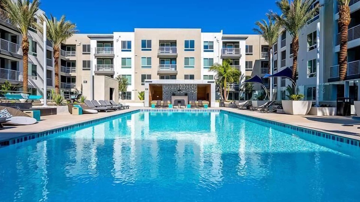 Irvine Business Complex Apartment | Spacious LA 2BR | Stay nr Orange County Airport