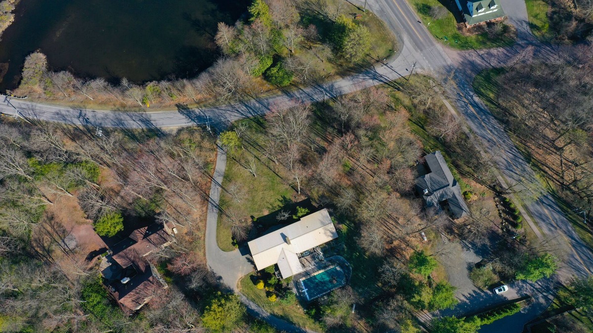 Eagles Mere House | Spacious Lake House - Eagles Mere